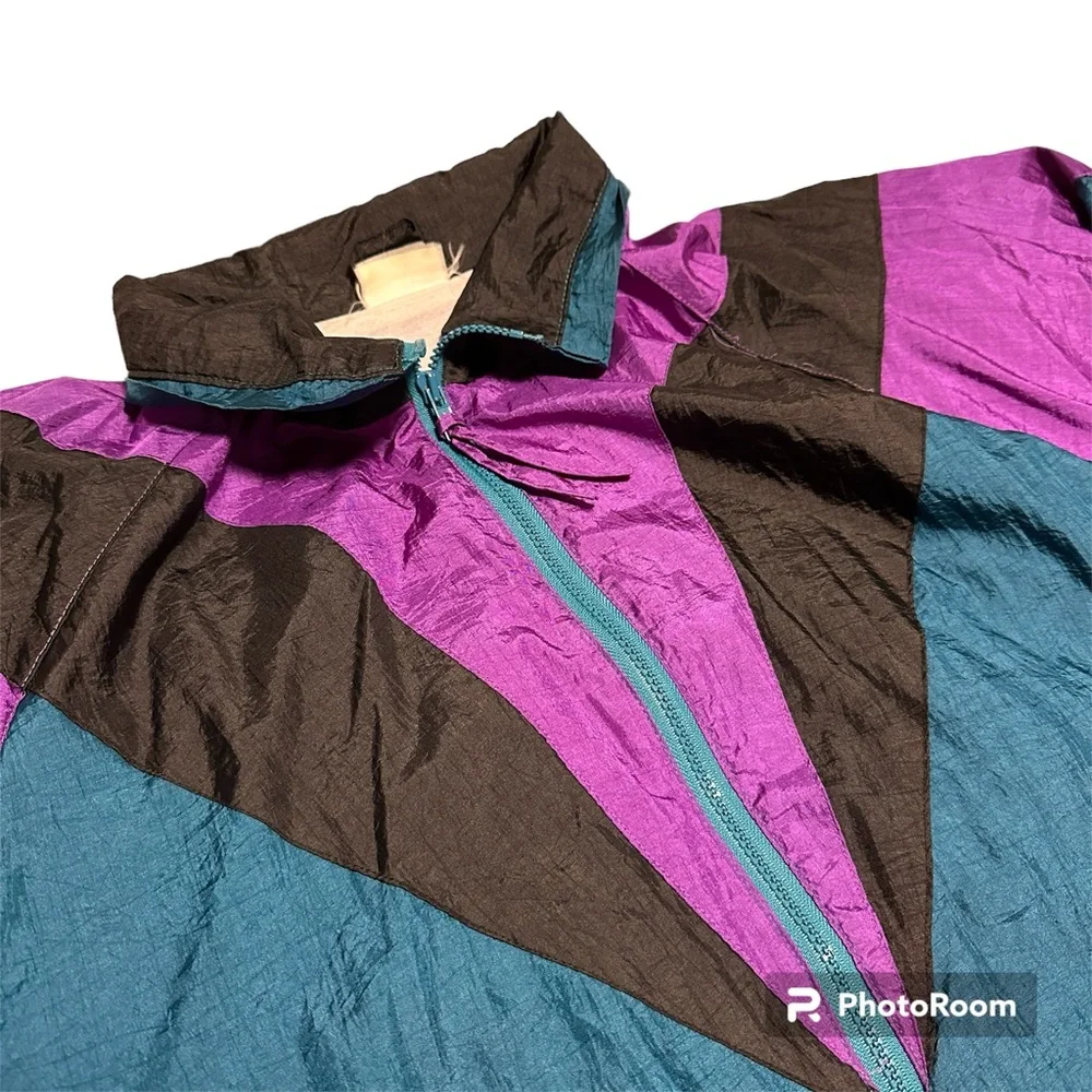 Vintage 90’s windbreaker boxy fit size medium - Picture 2 of 3